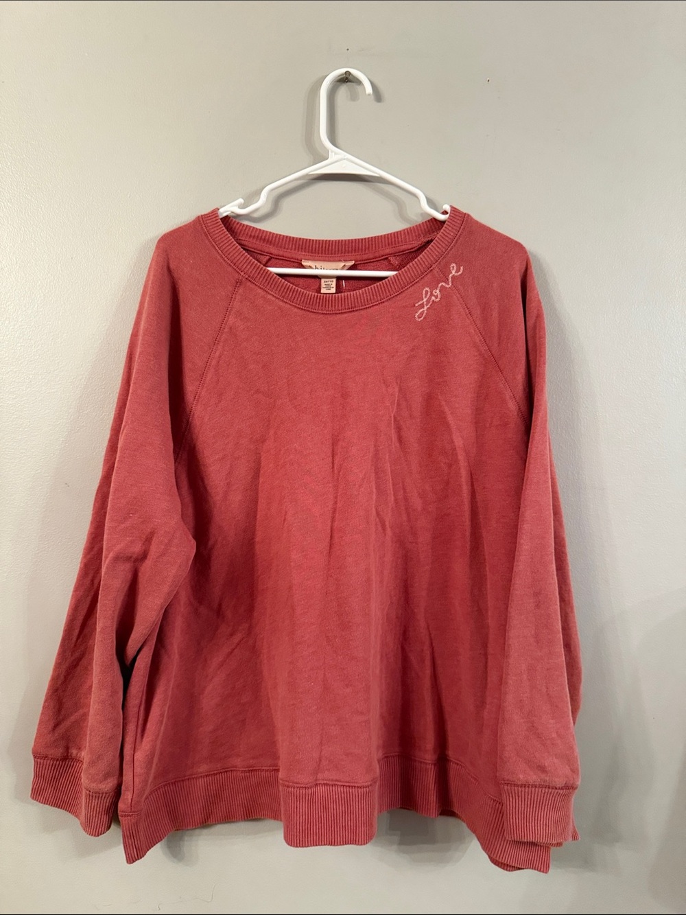 Philosophy Crewneck Sweatshirt in Dusty Rose with 'Love' Embroidery